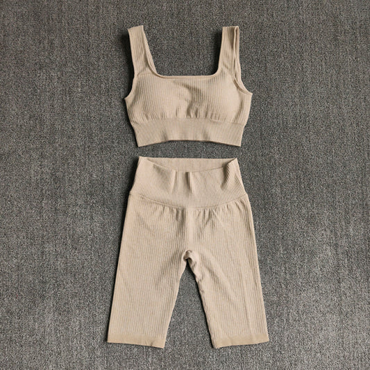 Seamless Studio Training Set — Yoga Sports Bra & Sculpt Shorts